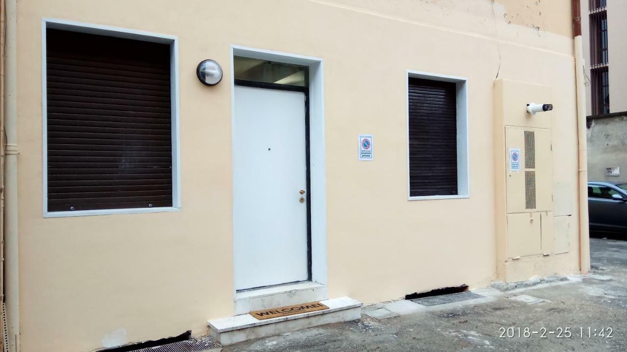 Ferienwohnung Archimede Pavia Exterior foto